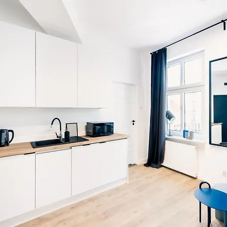 Stary Rynek, Old Town Self-check In